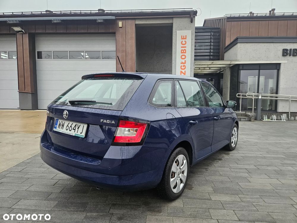 Skoda Fabia 1.0 Ambition - 4