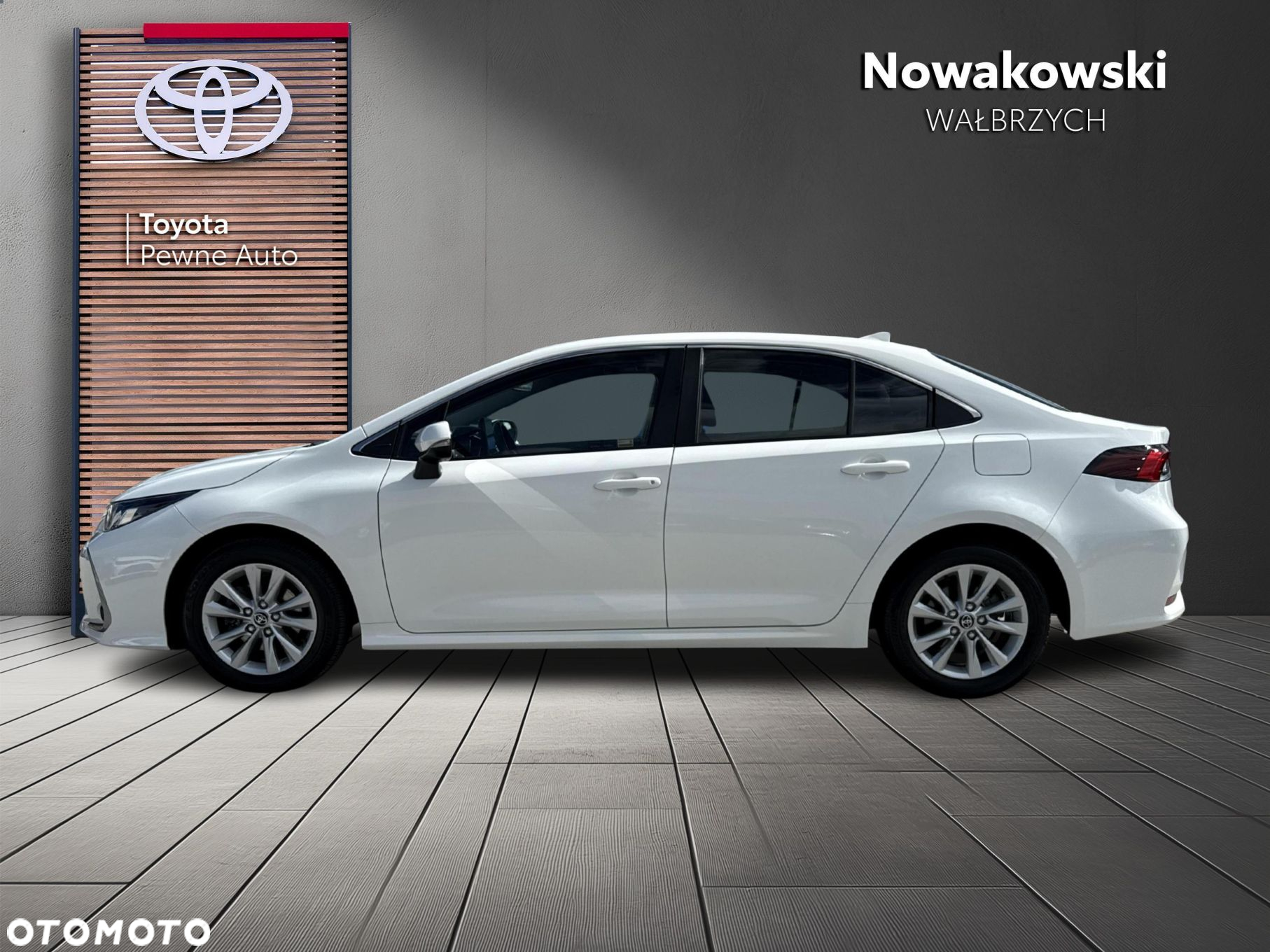 Toyota Corolla - 5