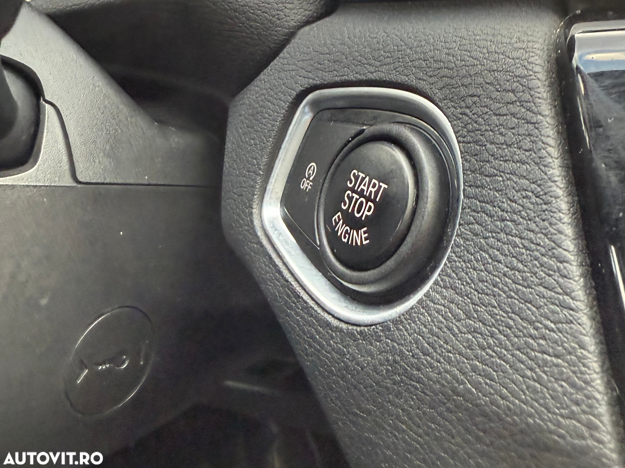 BMW X1 xDrive20i Aut. Advantage - 29