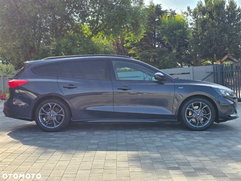 Ford Focus - 8