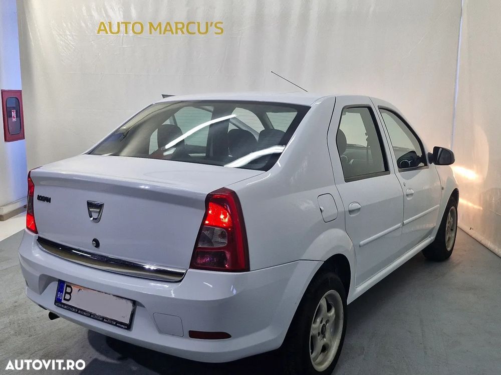 Dacia Logan 1.2 16V Laureate - 2