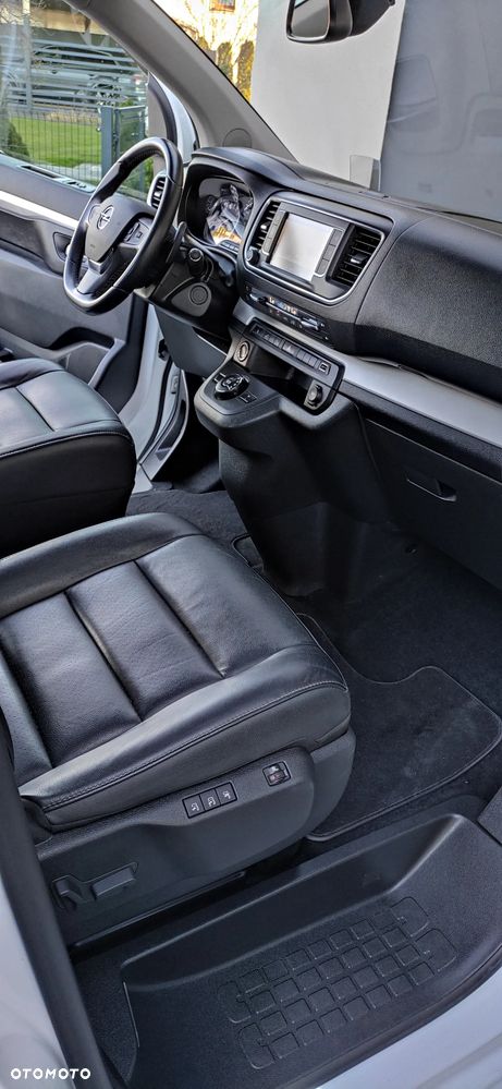 Opel Zafira 2.0 D Automatik 130 kW GS - 19