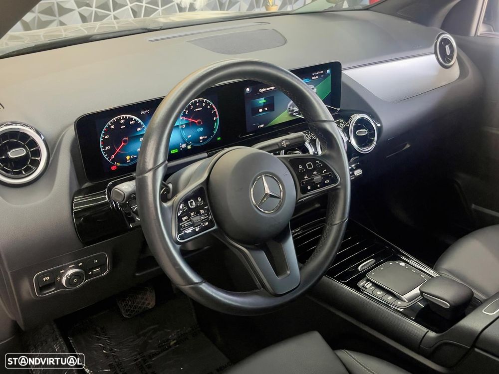 Mercedes-Benz GLA 250 e 8G-DCT - 9