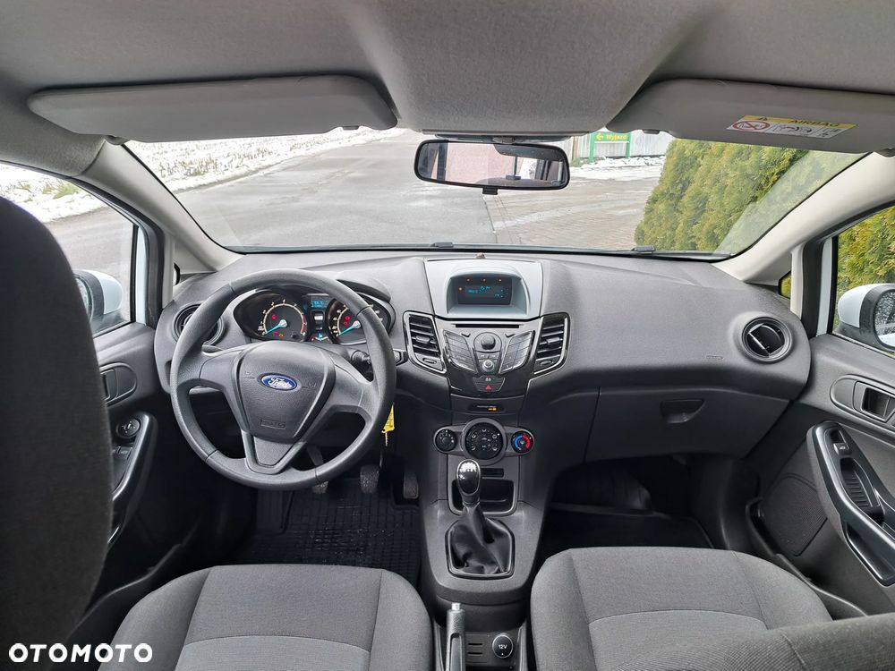 Ford Fiesta 1.25 Champions Edition - 9