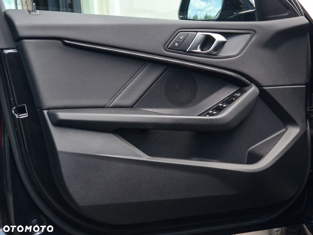 BMW Seria 1 118d Sport Line - 18