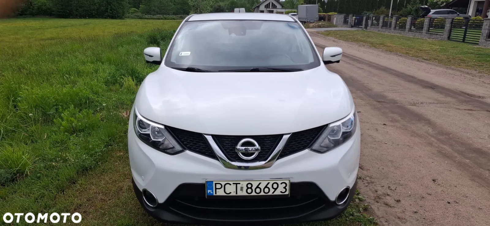 Nissan Qashqai - 2