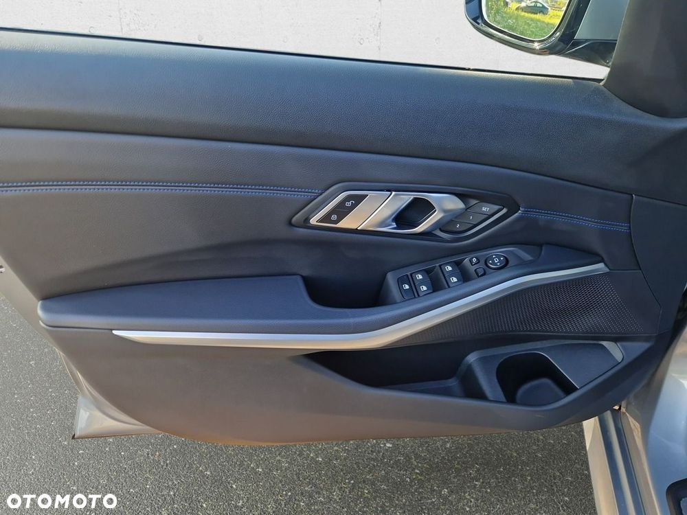 BMW Seria 3 - 10