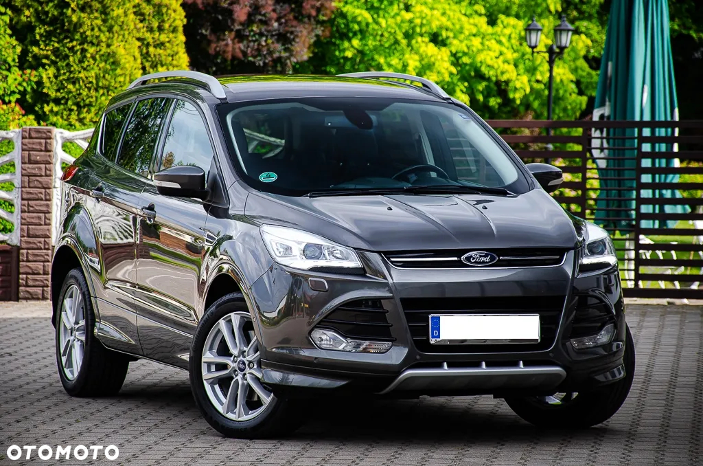 Ford Kuga 1.5 EcoBoost 4WD Titanium - 6