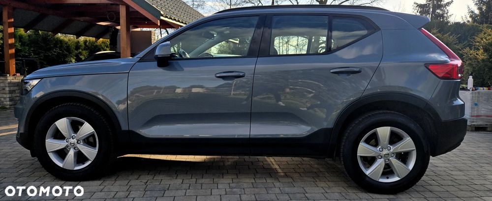Volvo XC 40 T3 Momentum Pro - 18