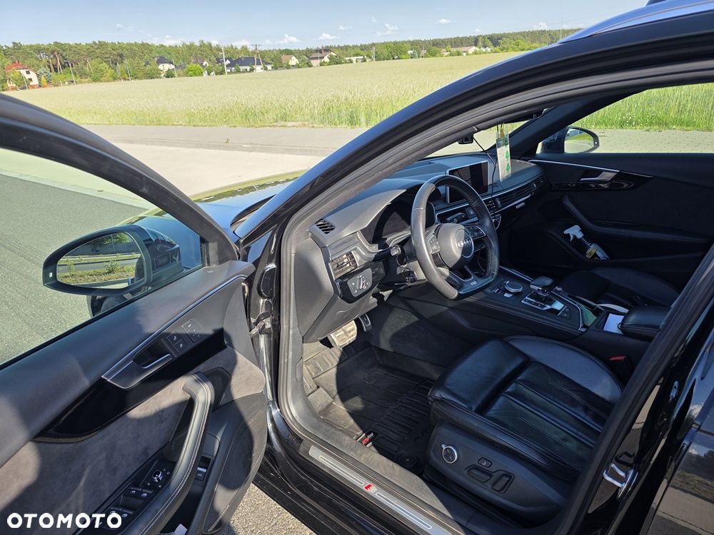 Audi A4 Avant 3.0 TDI quattro tiptronic - 12