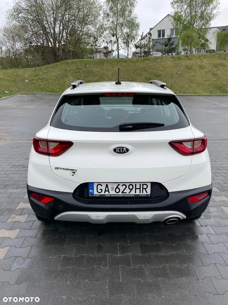 Kia Stonic 1.0 T-GDI L - 4