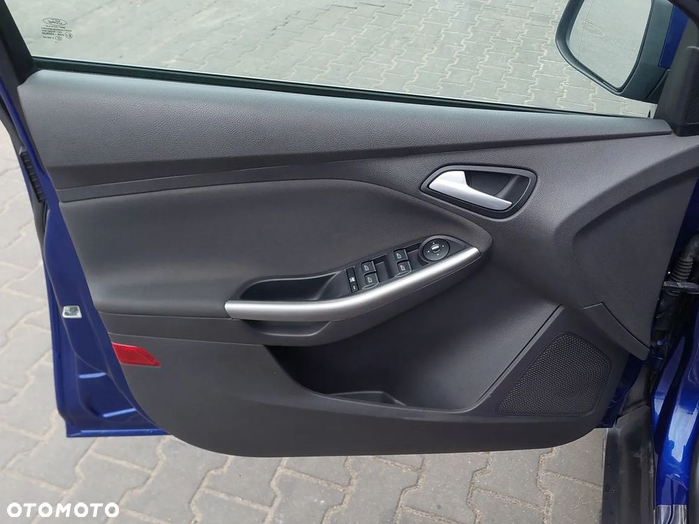Ford Focus - 16