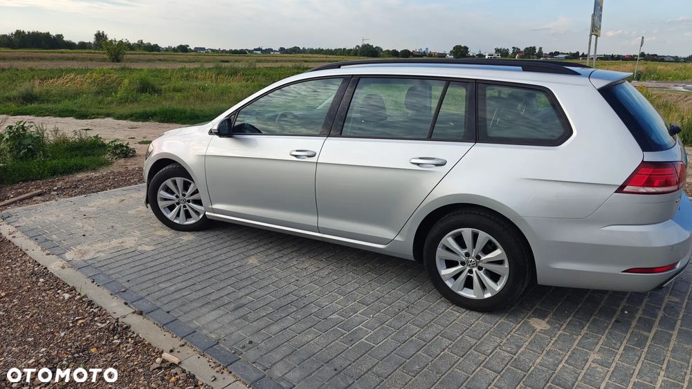Volkswagen Golf 1.6 TDI BMT Comfortline - 6