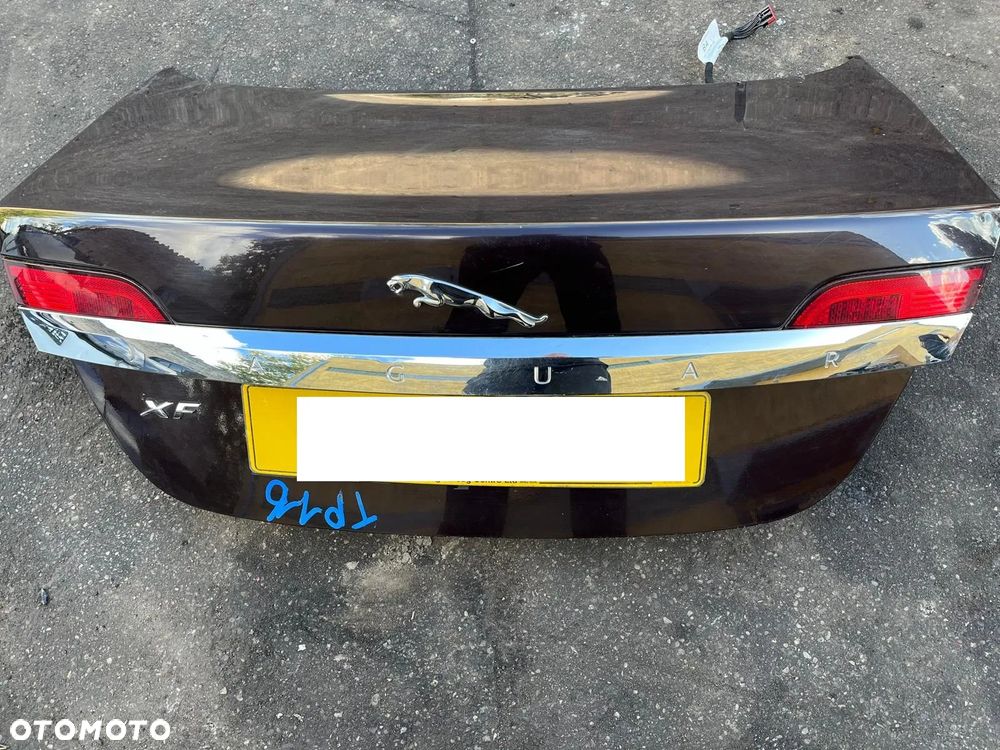 Tylna klapa bagażnika kod koloru CHP kompletna z kamerą Jaguar XF X250 - 1