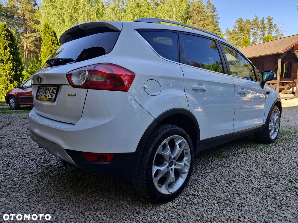 Ford Kuga 2.0 TDCi 4x4 Titanium - 18