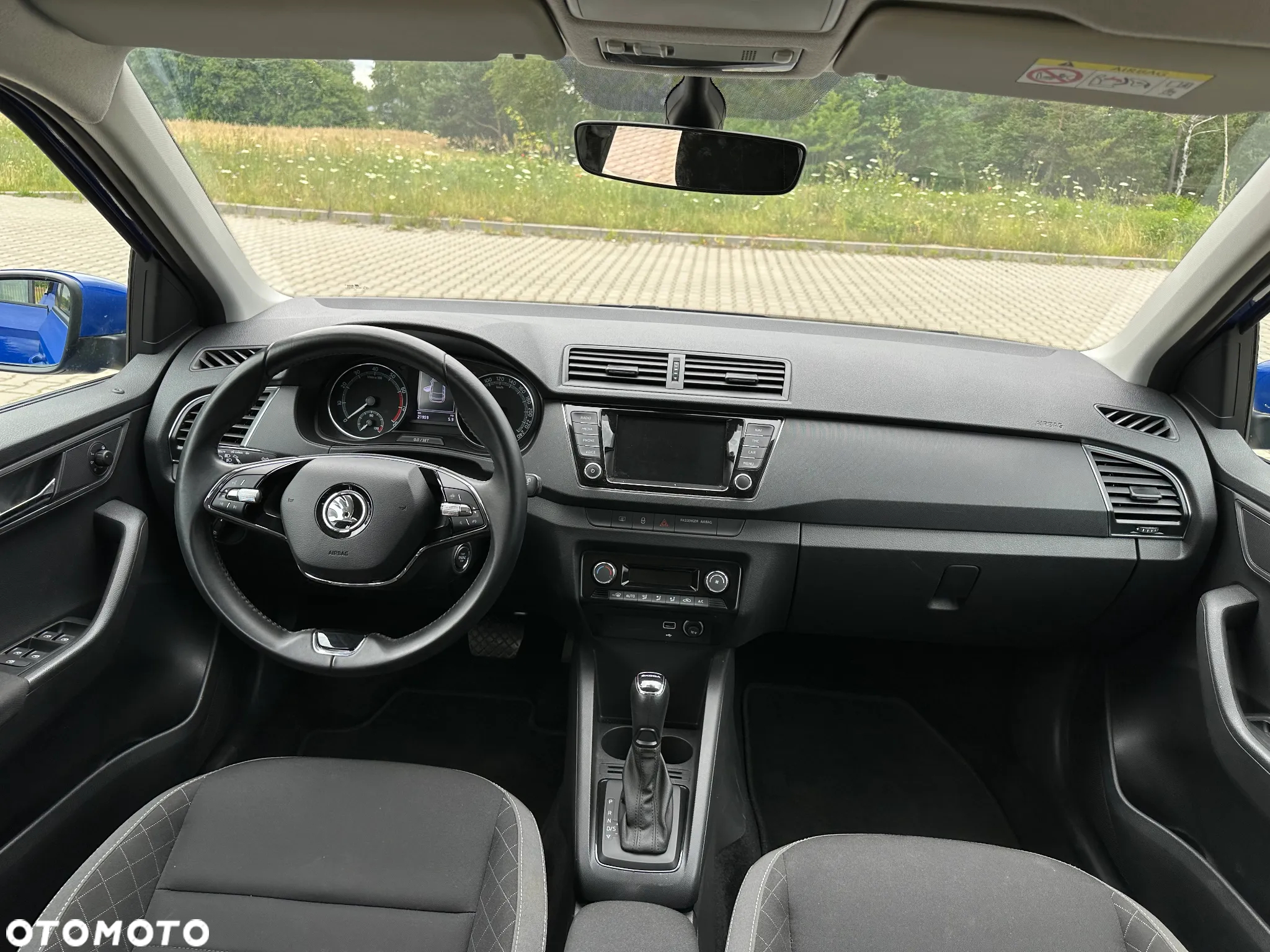 Skoda Fabia 1.0 TSI Ambition DSG - 23