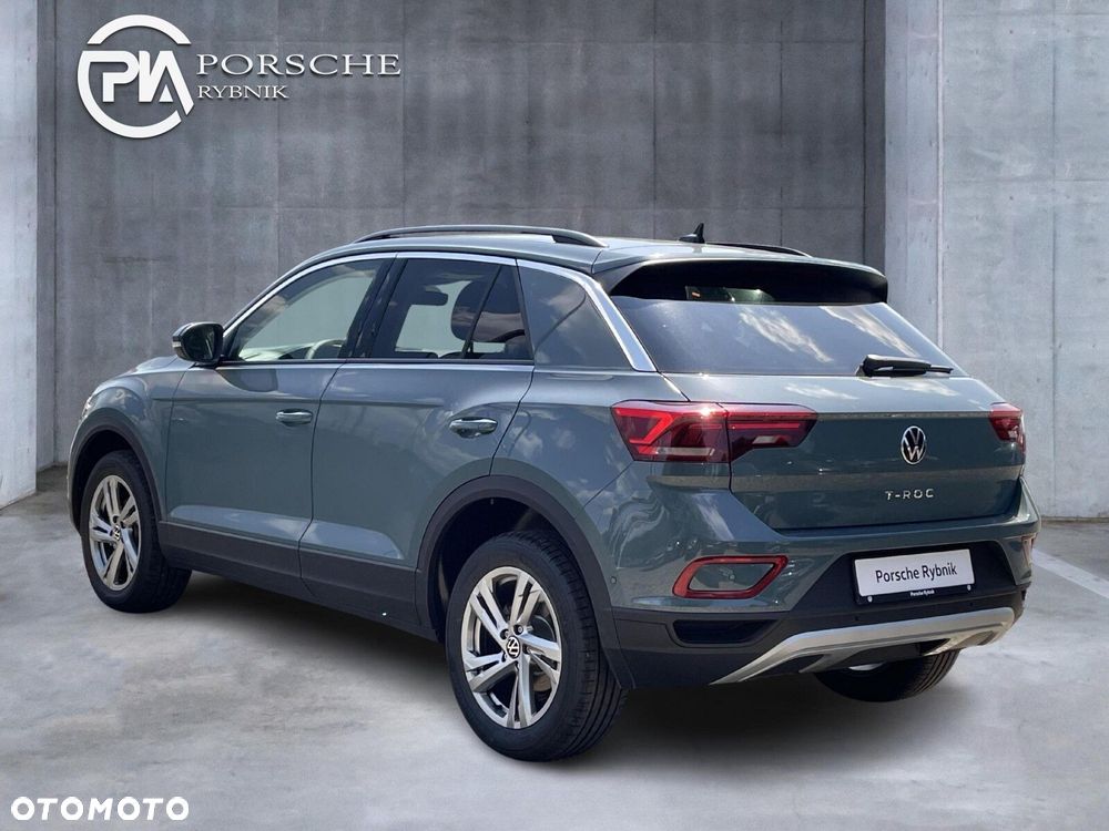 Volkswagen T-Roc - 3