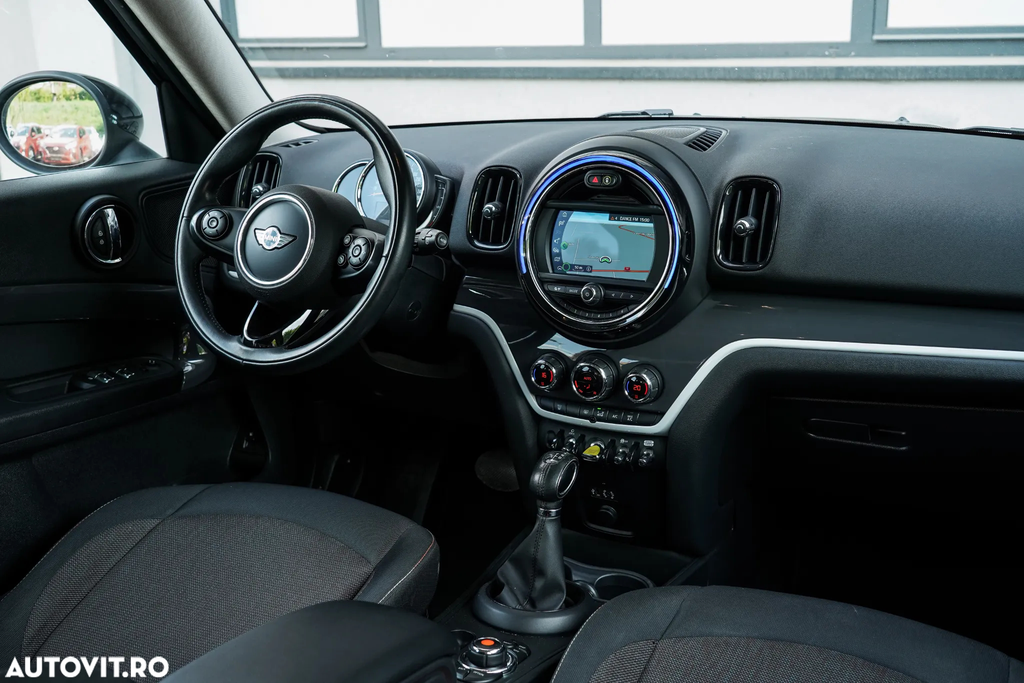 Mini Countryman Cooper S E ALL4 AT - 11