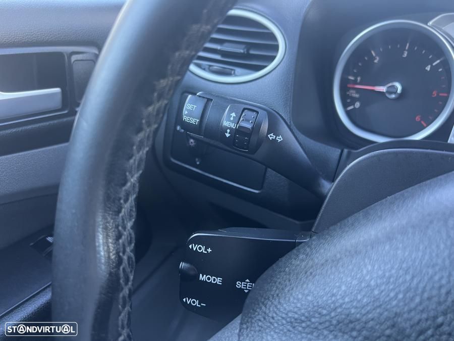 Ford Focus SW 1.6 TDCi Trend - 23
