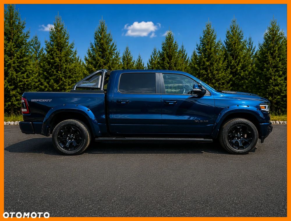 RAM 1500 Crew Cab Shortbed Bighorn - 6