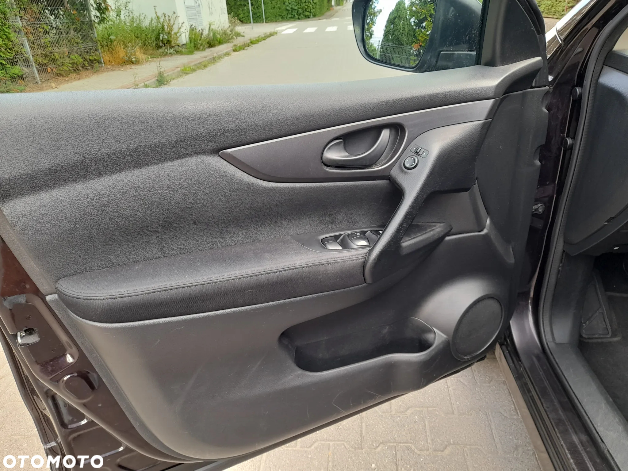 Nissan Qashqai - 11