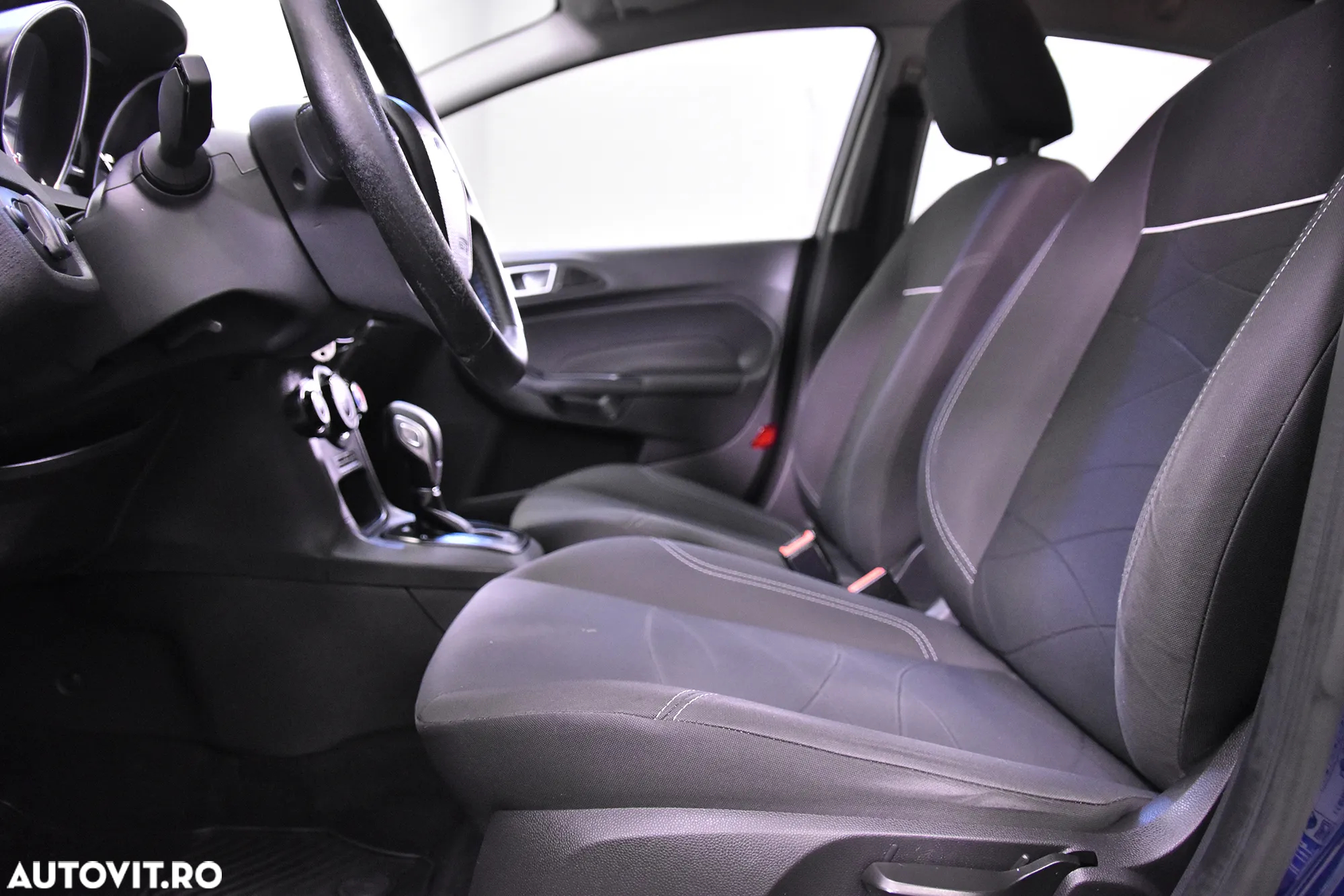 Ford Fiesta - 20