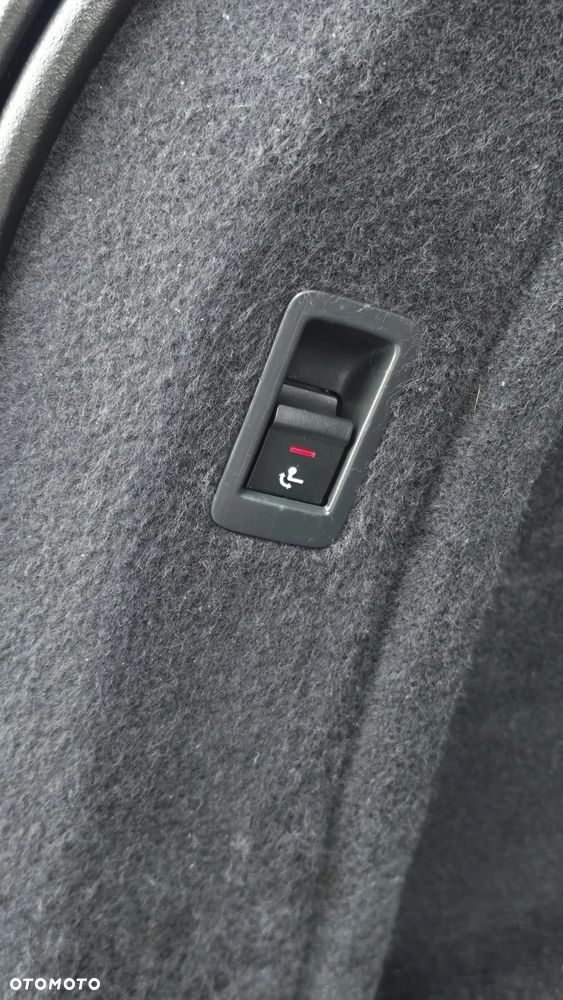 Audi A4 Avant 2.0 TDI Sport S tronic - 18