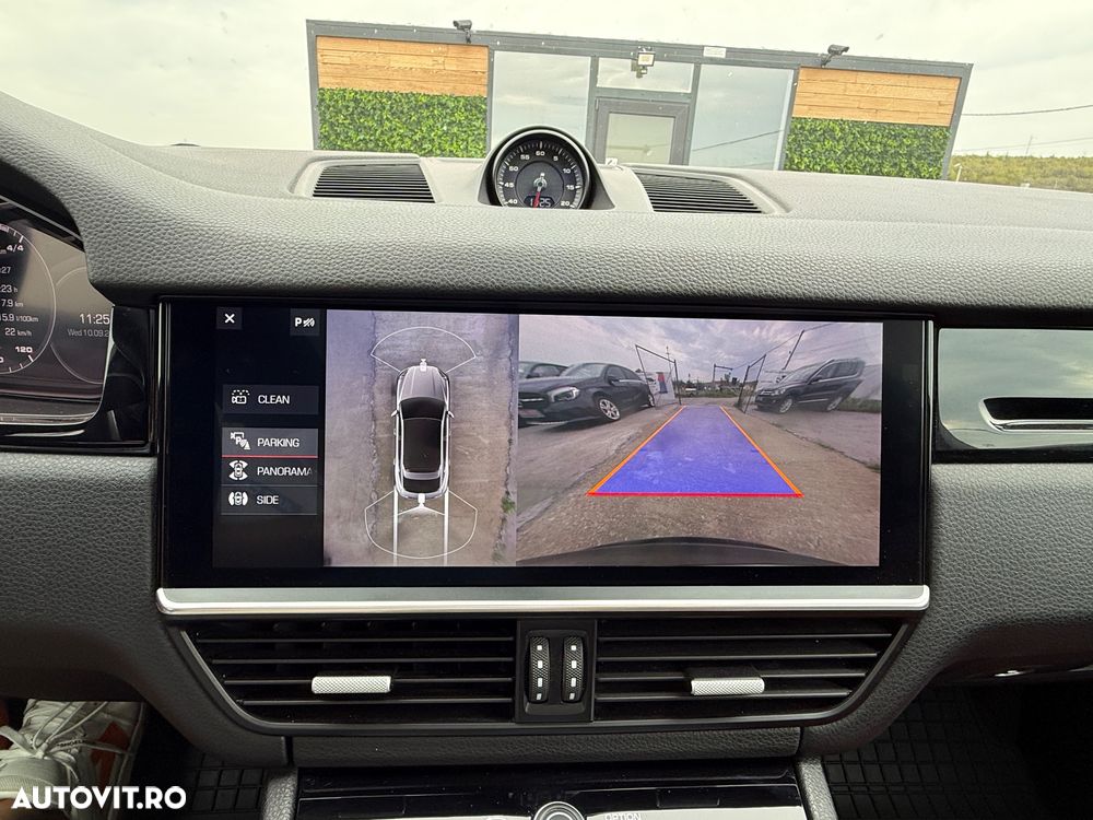 Porsche Cayenne Coupe Tiptronic S - 14