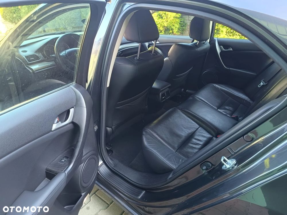 Honda Accord 2.4 Executive - 6
