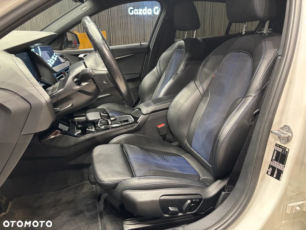 BMW Seria 1 118i M Sport - 5