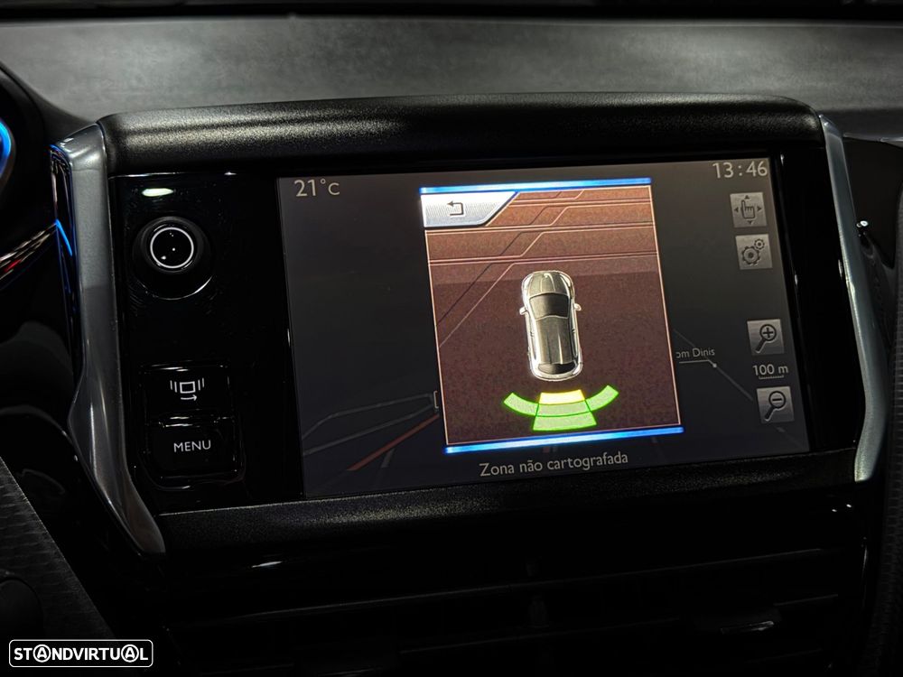 Peugeot 2008 1.6 VTi Allure - 23