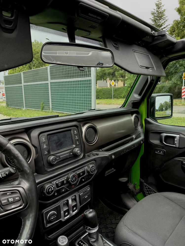 Jeep Wrangler 2.0 T-GDI Hardtop AWD Automatik Sport - 8