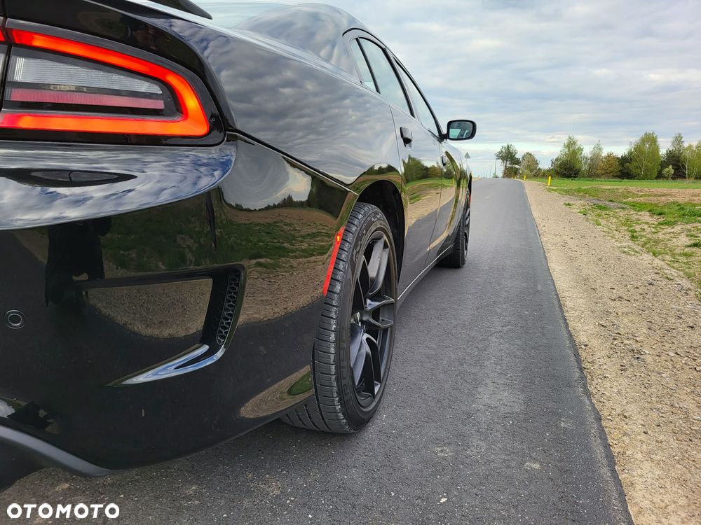 Dodge Charger 3.6 GT - 13