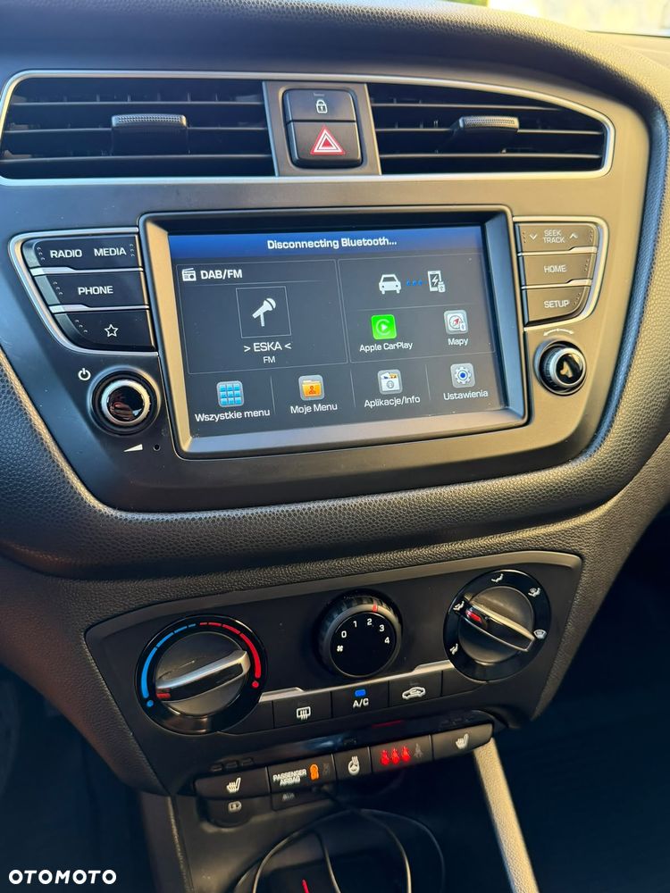 Hyundai i20 1.2 Trend - 24
