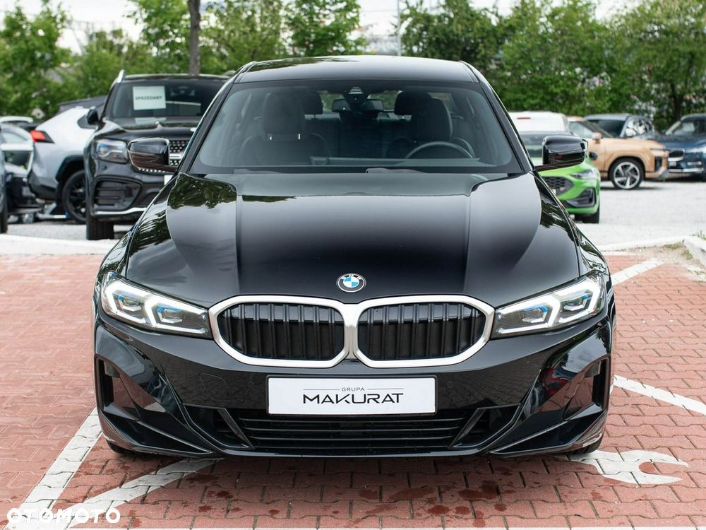 BMW Seria 3 318i - 8