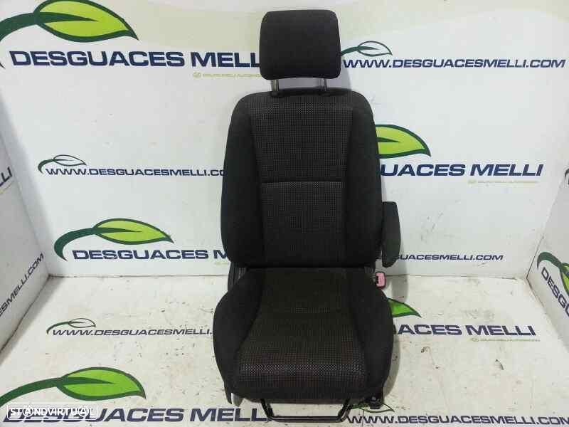 BANCO FRENTE DIREITO TOYOTA COROLLA - 1