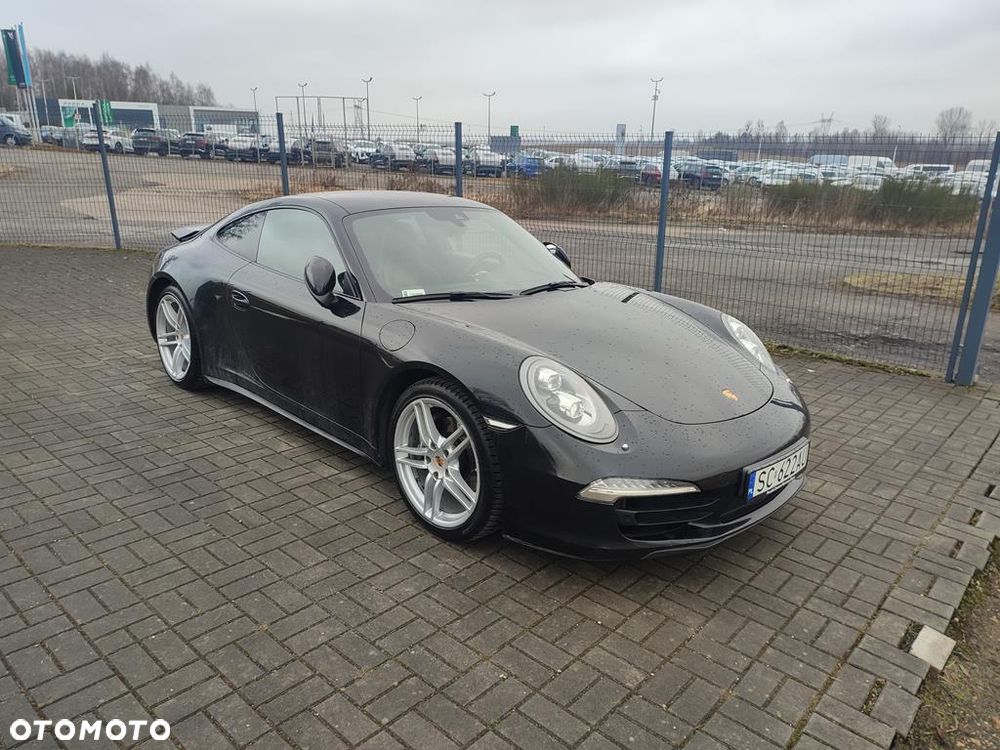 Porsche 911 Carrera 4 PDK - 11