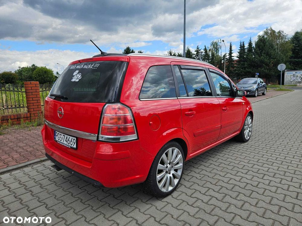 Opel Zafira - 3