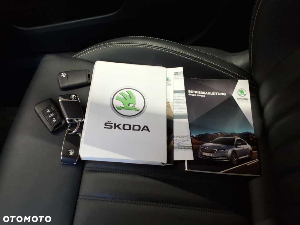 Skoda Superb 2.0 TDI SCR 4x4 L&K DSG - 11