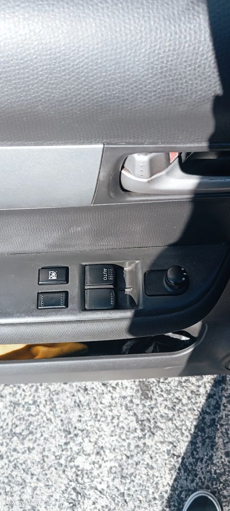 Suzuki Swift 1.3 DDiS GL - 5