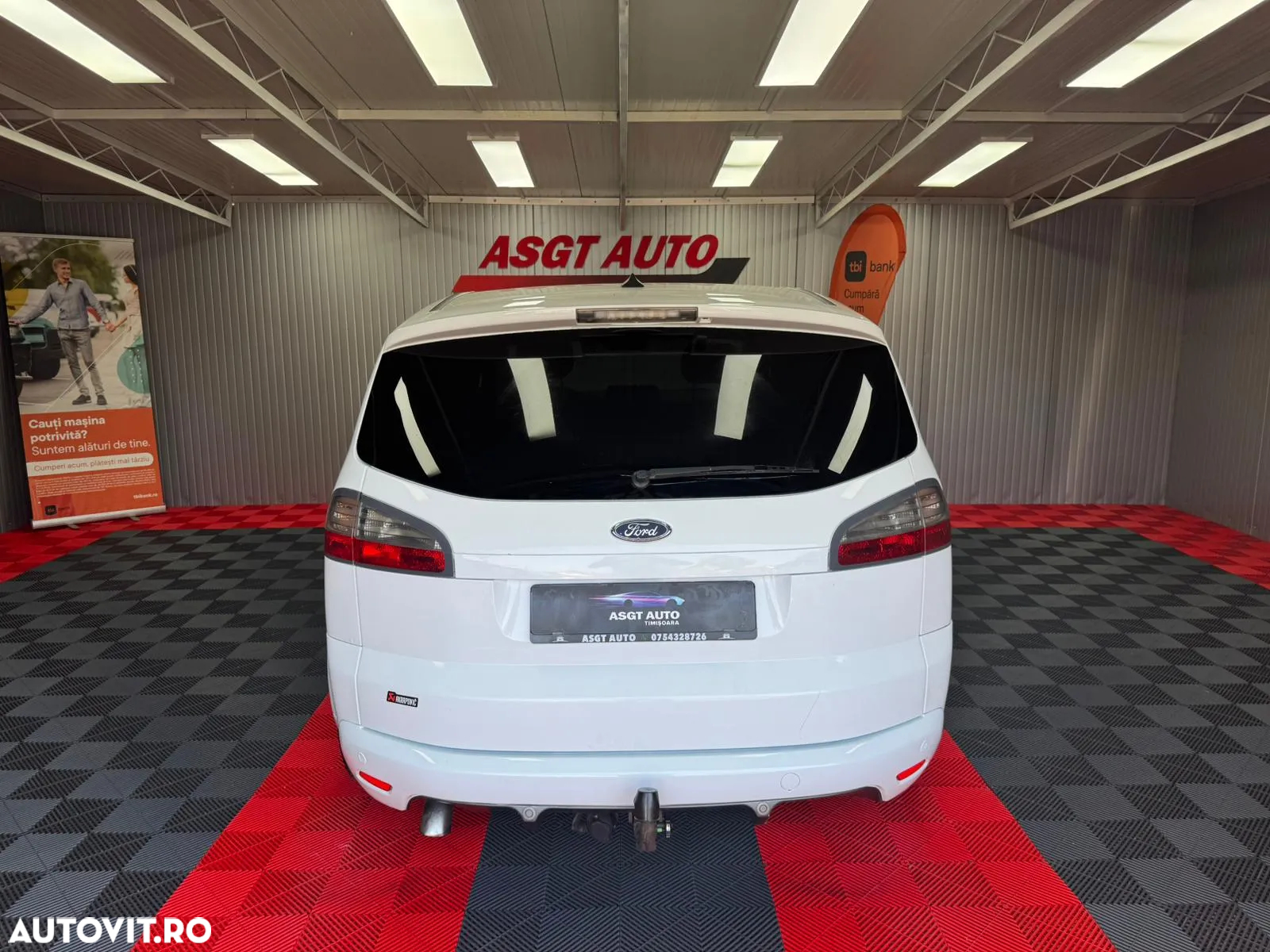 Ford S-Max - 6