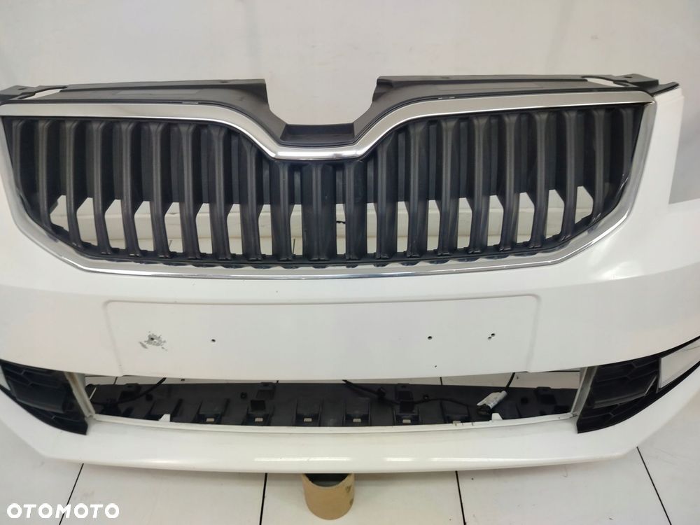 skoda octavia iii 12r- zderzak przód przedni lf9e - 4
