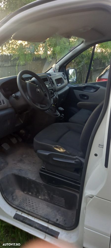 Renault Trafic Grand Combi L2H1 Authentique - 5