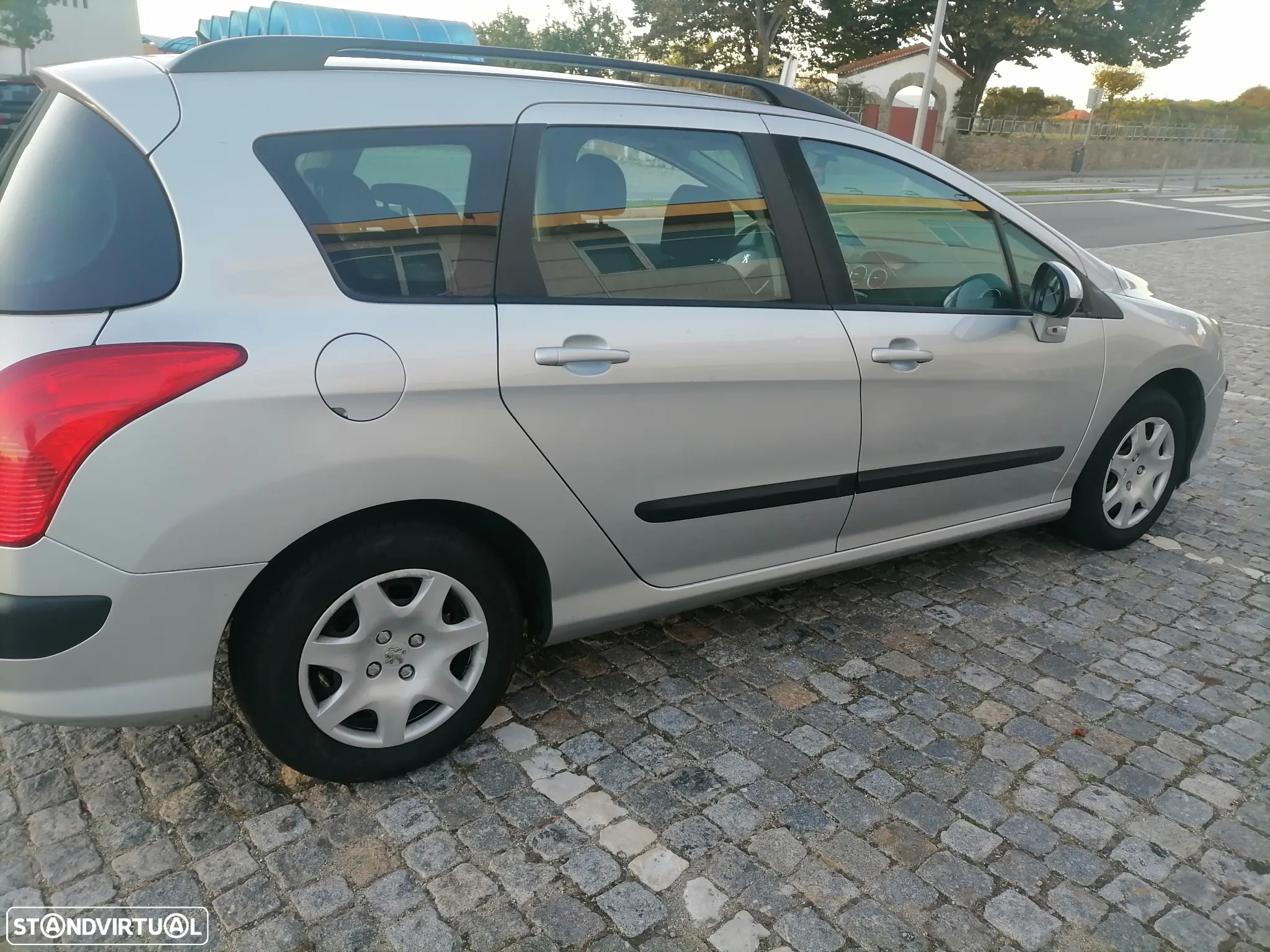 Peugeot 308 SW 1.6 HDi Executive - 4