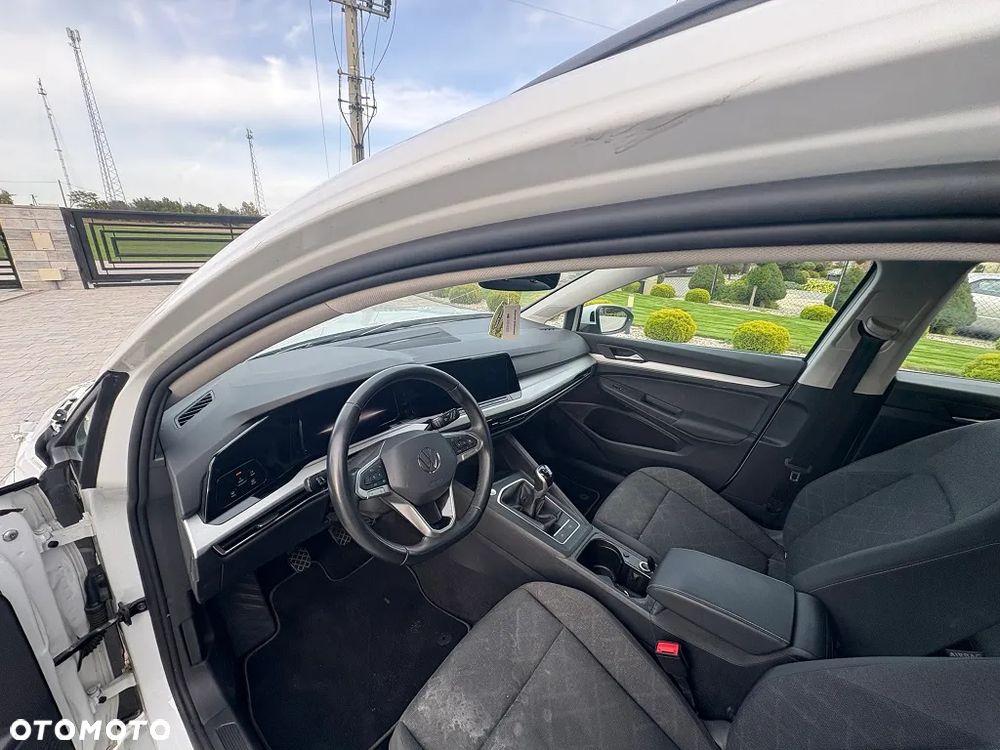 Volkswagen Golf VIII 2.0 TDI Life - 26