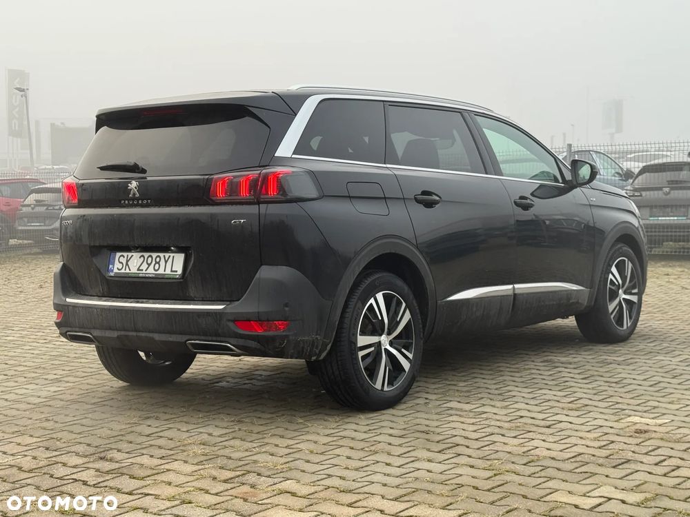 Peugeot 5008 - 4