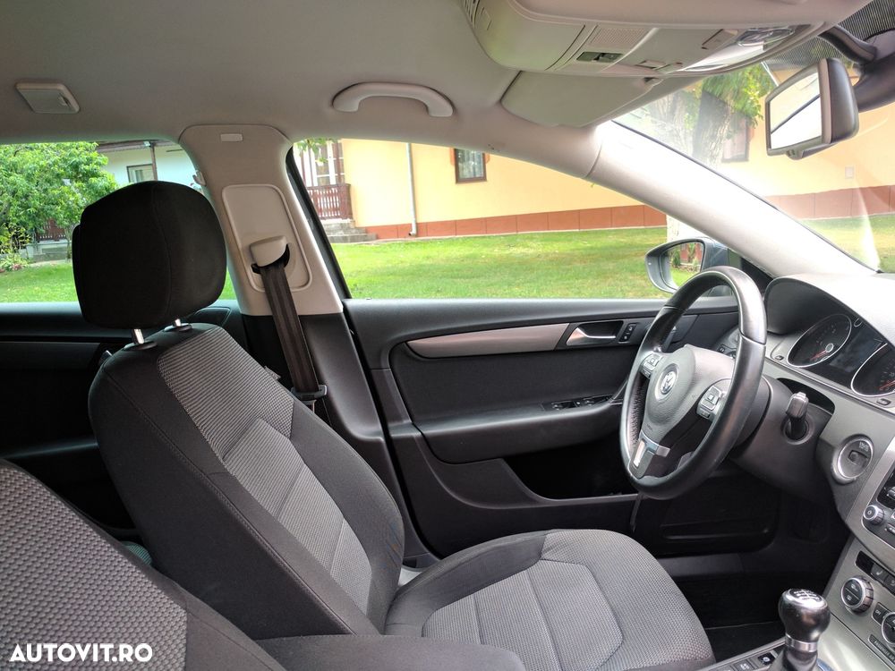 Volkswagen Passat 2.0 TDI BlueMotion Technology Comfortline - 4