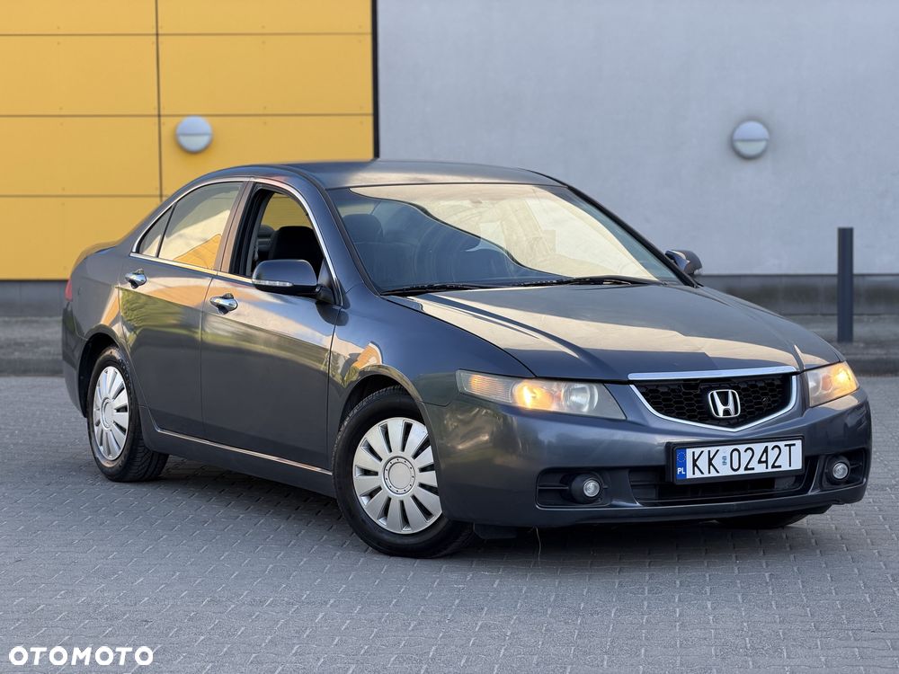 Honda Accord - 2