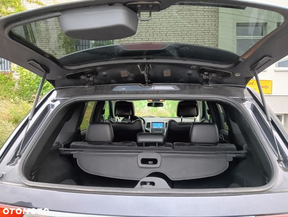 Jeep Grand Cherokee - 13