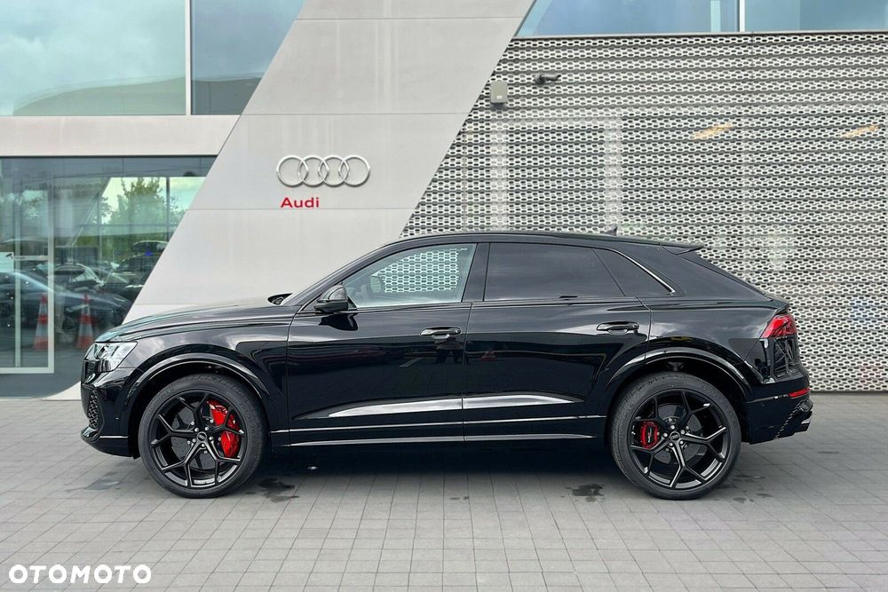 Audi RS Q8 - 7